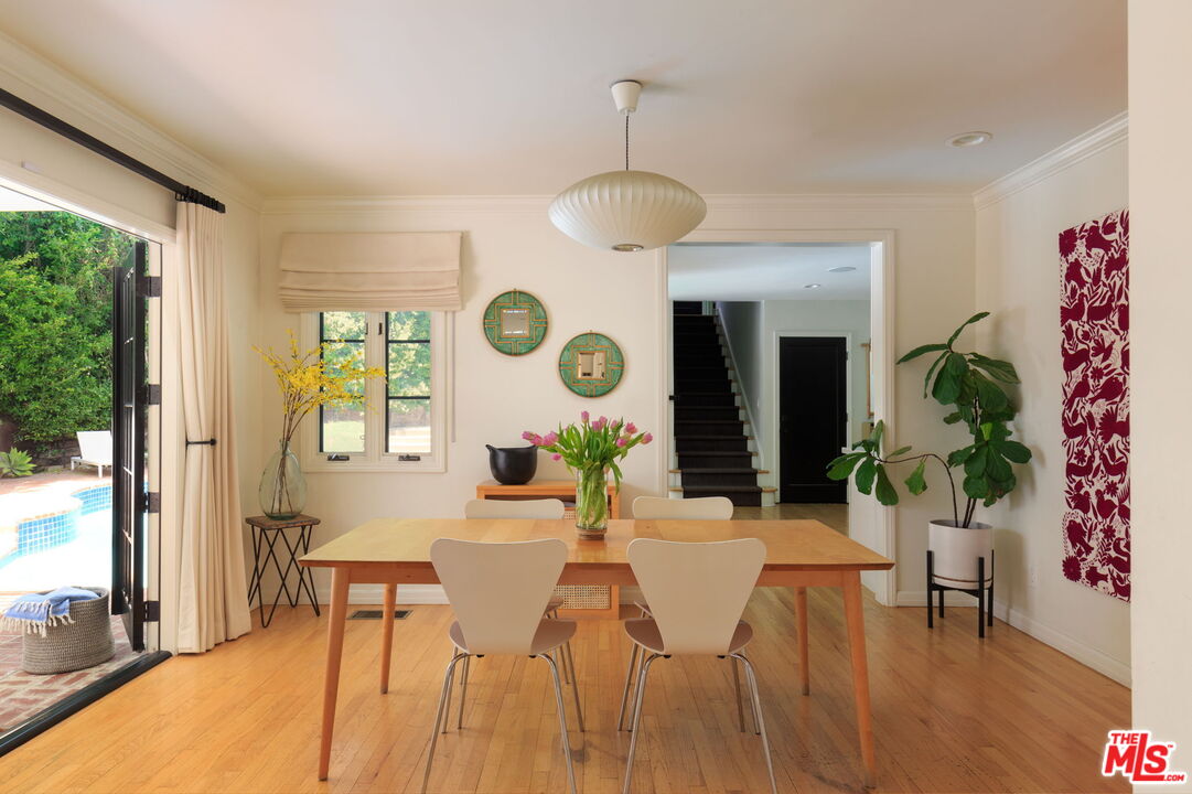 2625 Nichols Canyon Rd