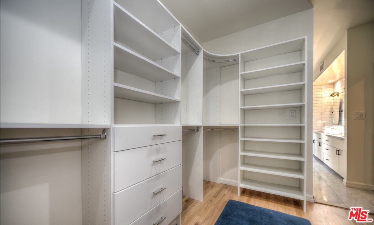 2625 Nichols Canyon Rd