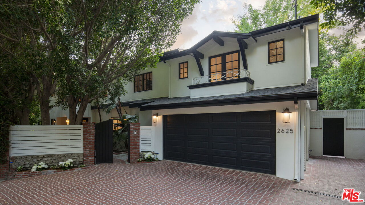 2625 Nichols Canyon Rd