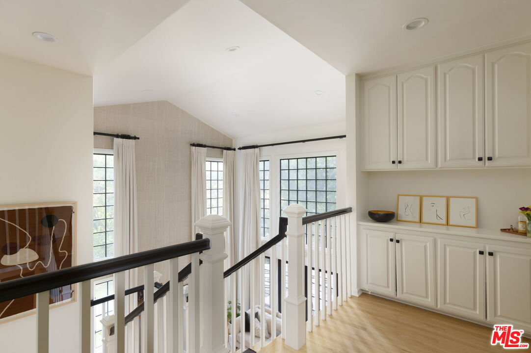 2625 Nichols Canyon Rd