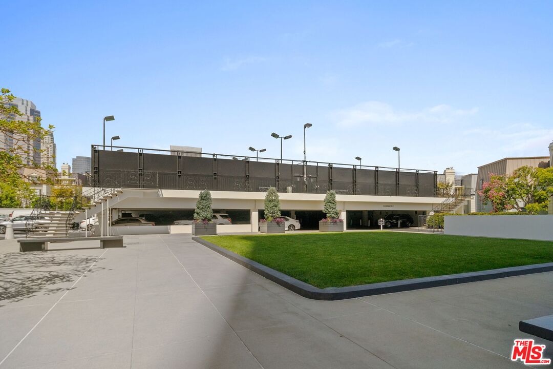 2222 Avenue Of The Stars Unit: 1504