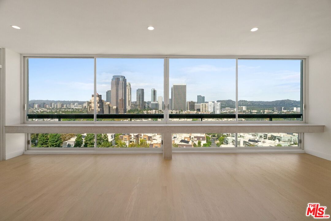 2222 Avenue Of The Stars Unit: 1504