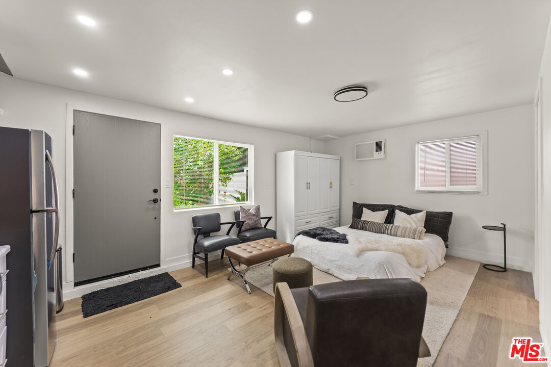 7442 Capps Avenue Unit: A