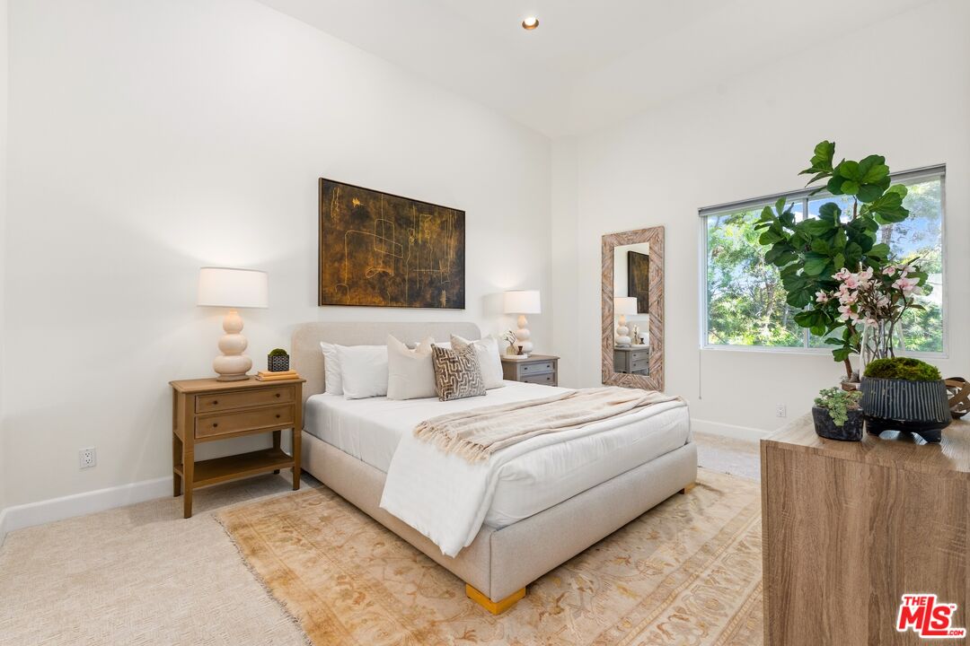 390 S Sepulveda Blvd Unit: 409