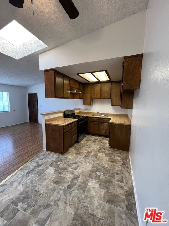 1114 W 155th St Unit: B