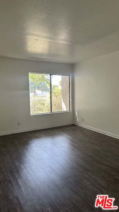 10205 Summertime Ln