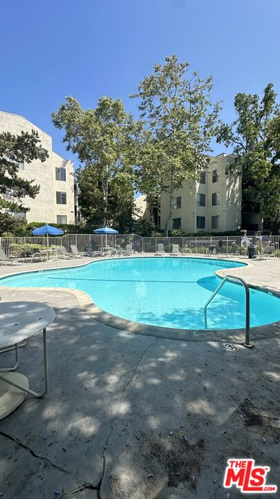 10205 Summertime Ln