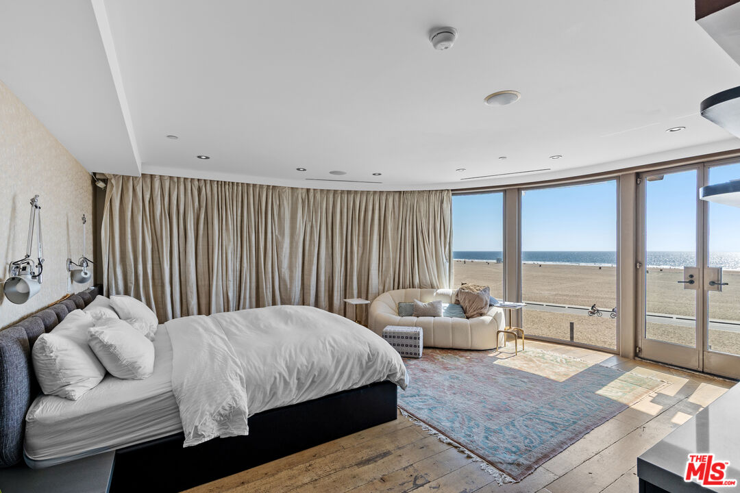 11 Marine Terrace Unit: 1