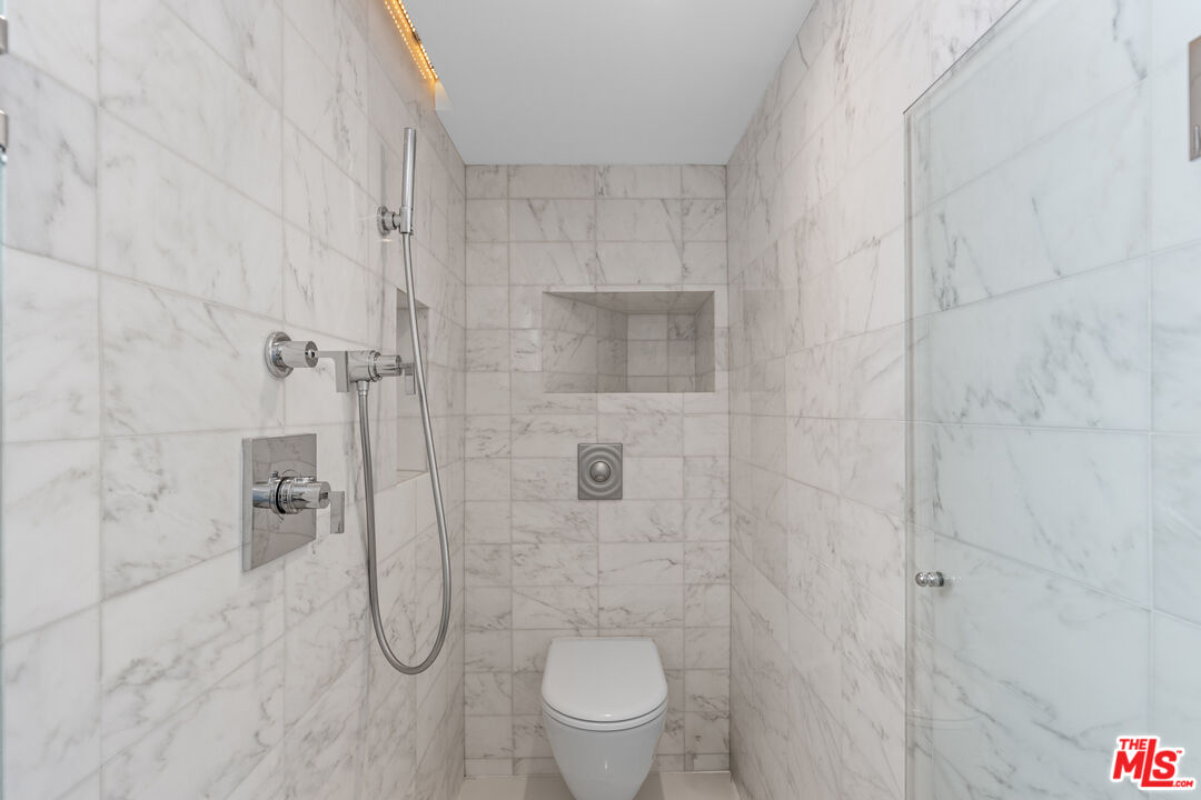 11 Marine Terrace Unit: 1