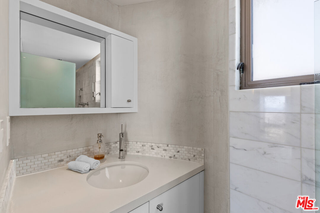 11 Marine Terrace Unit: 1