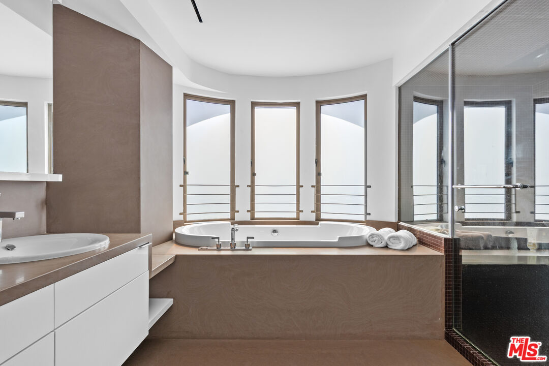 11 Marine Terrace Unit: 1
