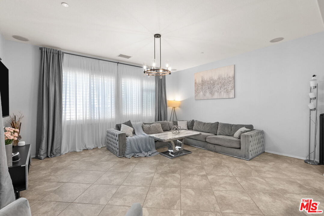 19515 Lanfranca Dr