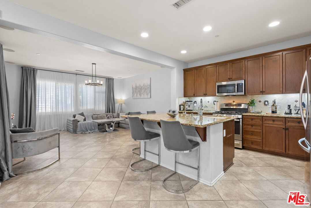 19515 Lanfranca Dr
