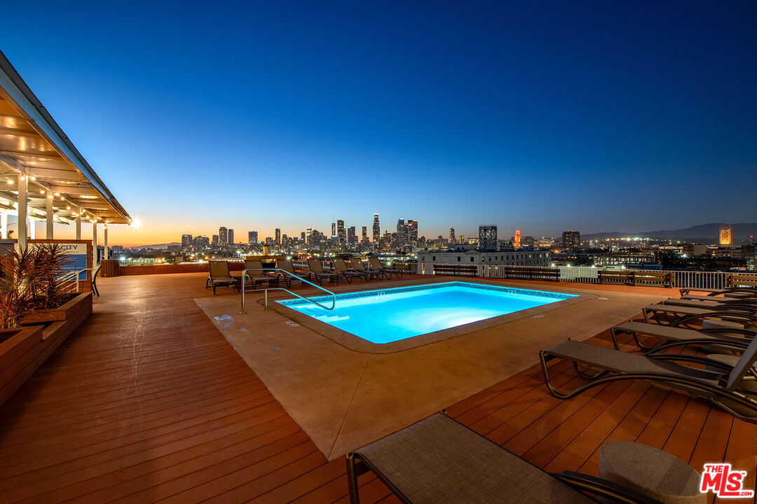 1855 Industrial St Unit: 703