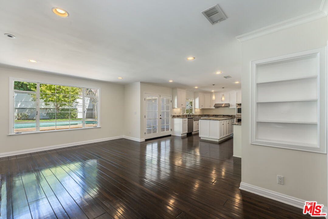 11339 Thurston Pl