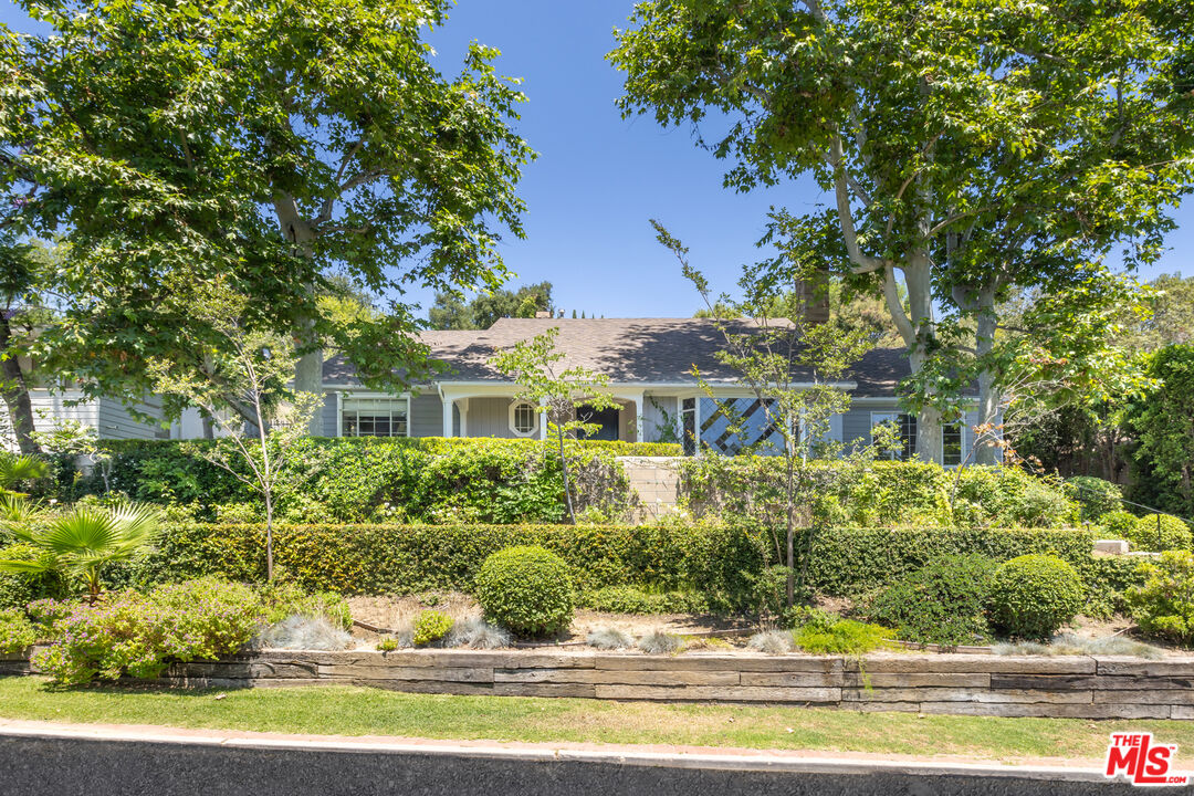 11339 Thurston Pl