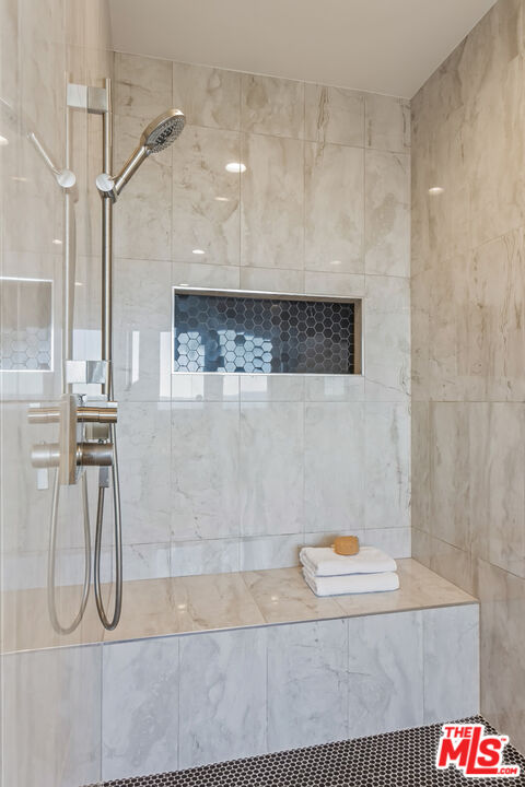 20162 W Cromwell Way