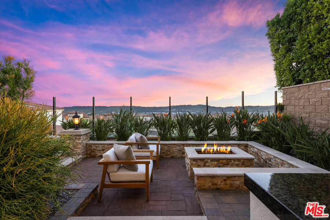 20162 W Cromwell Way