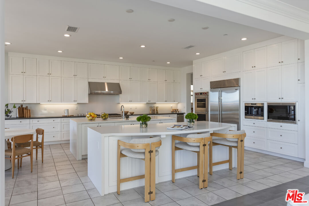 20162 W Cromwell Way