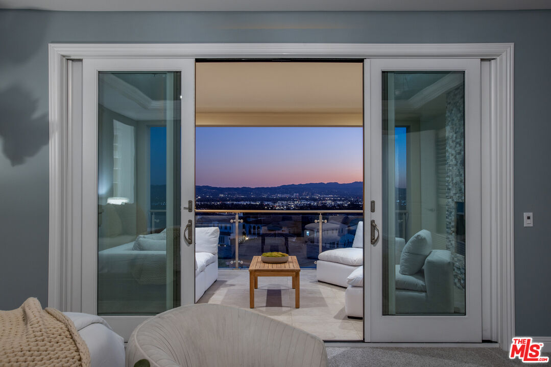 20162 W Cromwell Way