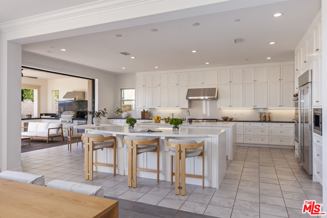 20162 W Cromwell Way