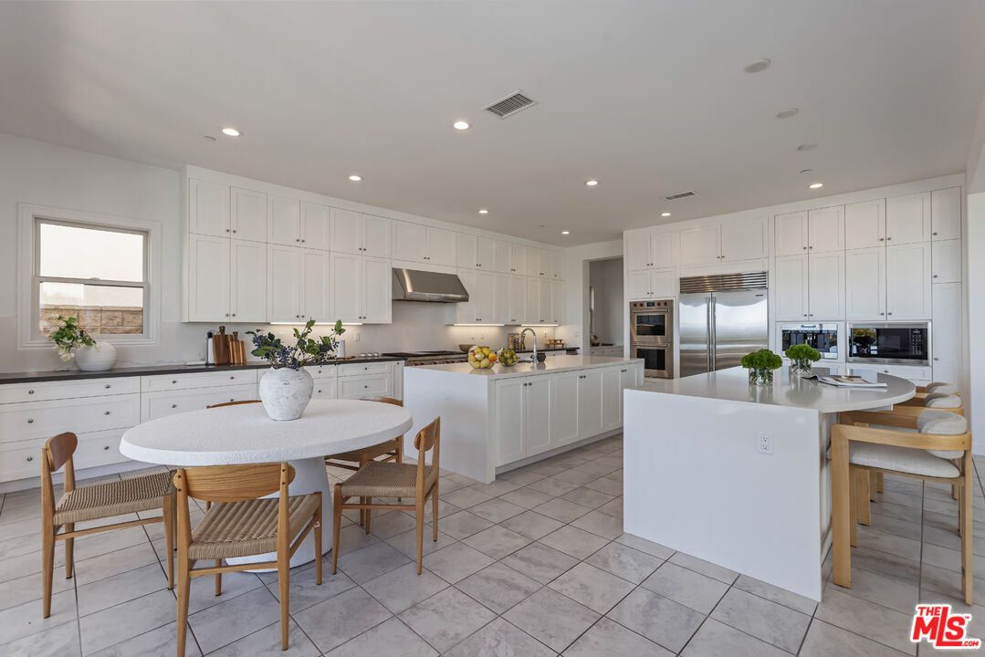 20162 W Cromwell Way