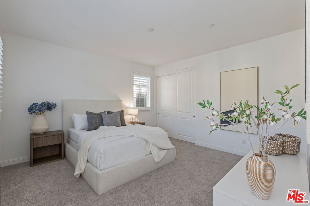 20162 W Cromwell Way