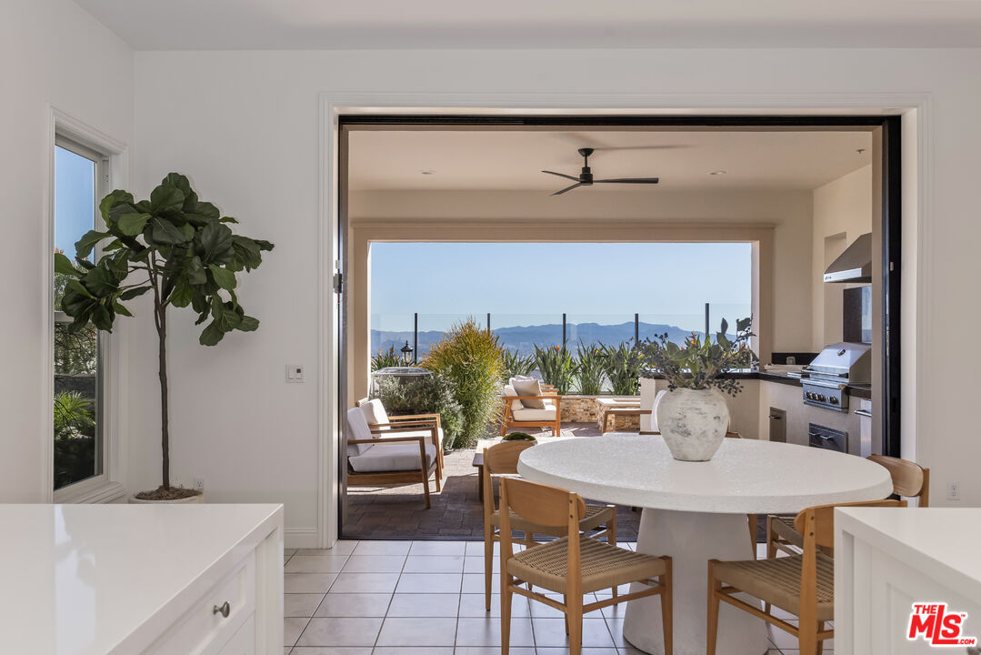 20162 W Cromwell Way