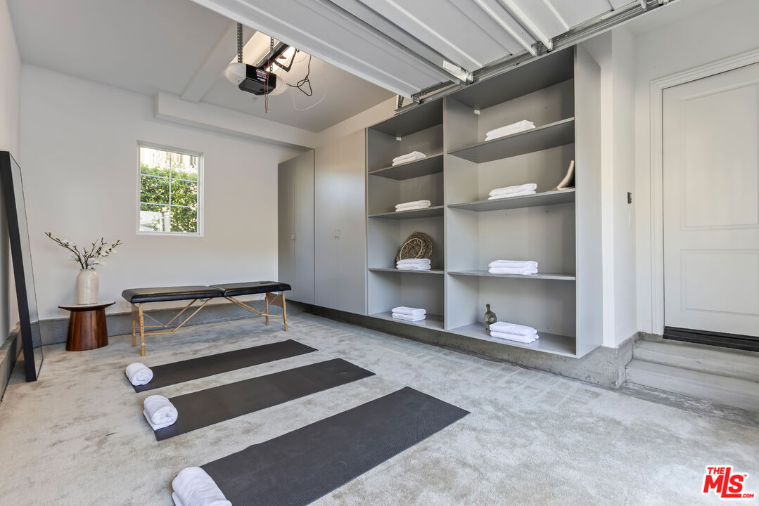 20162 W Cromwell Way