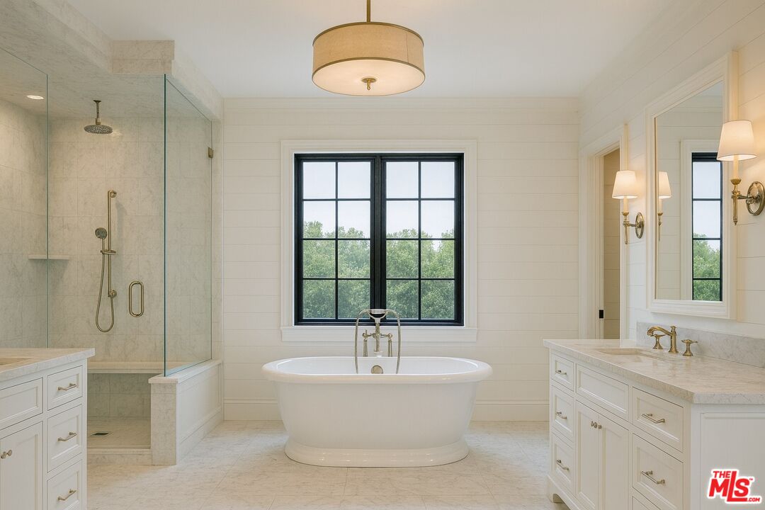 2120 Linda Flora Dr