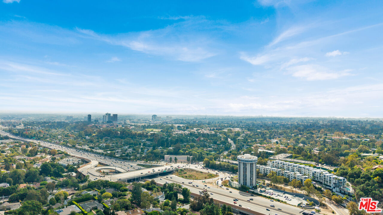 11601 Bellagio Rd