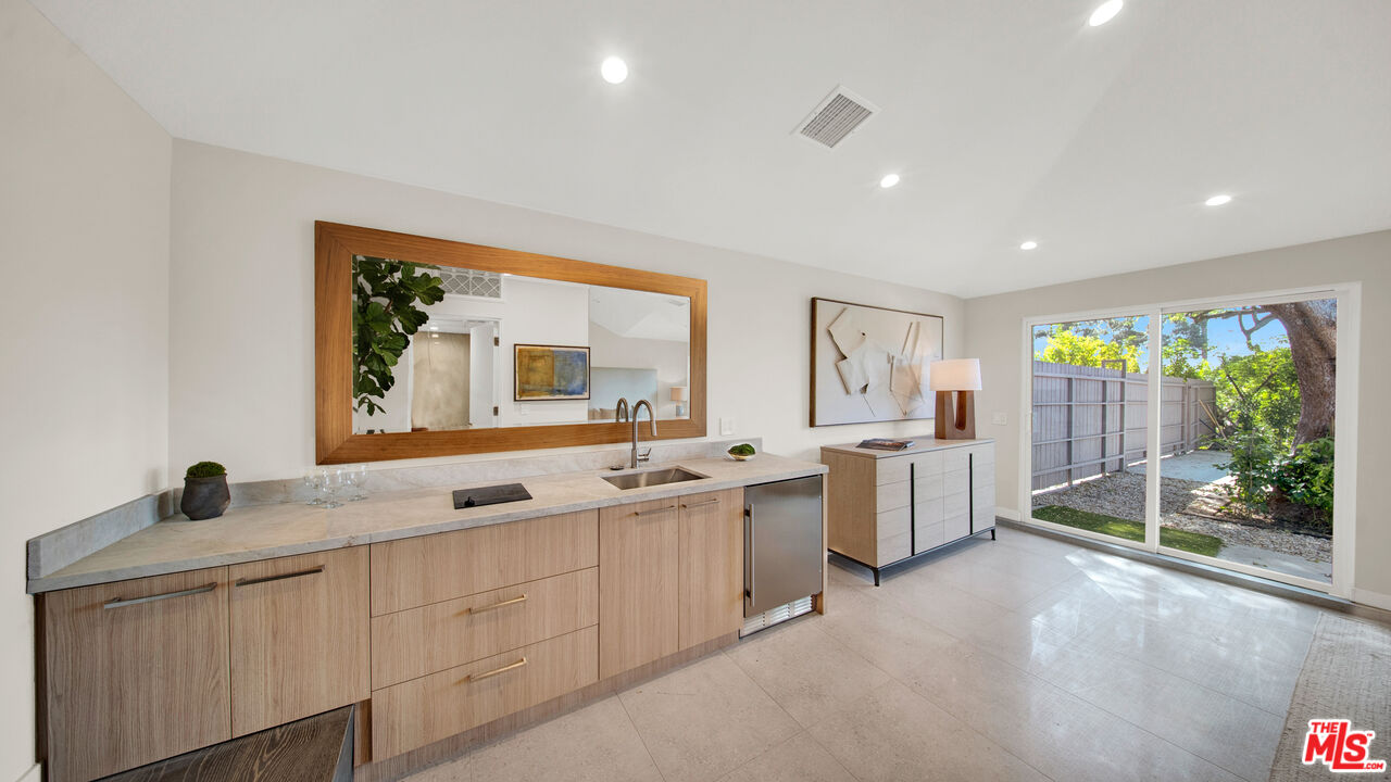 11601 Bellagio Rd