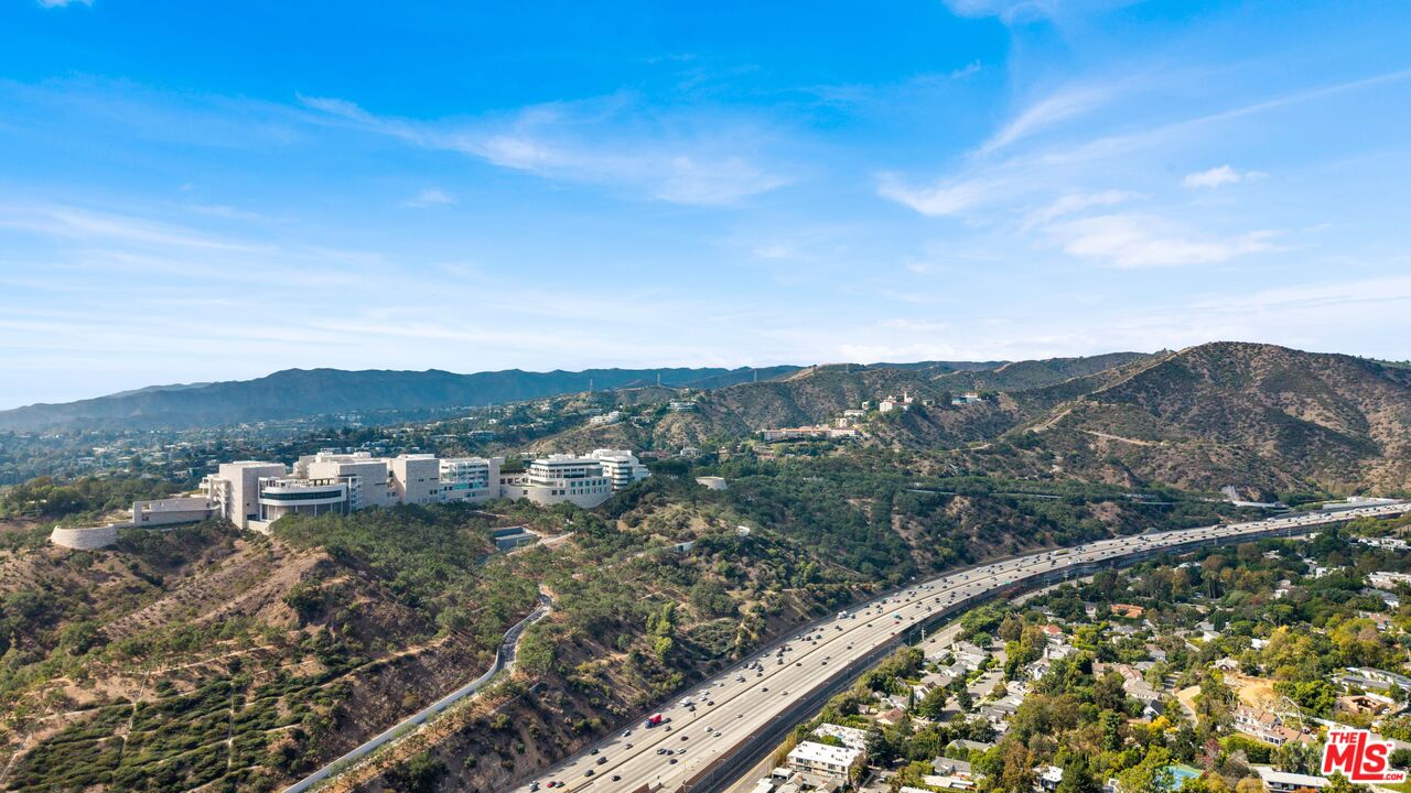 11601 Bellagio Rd