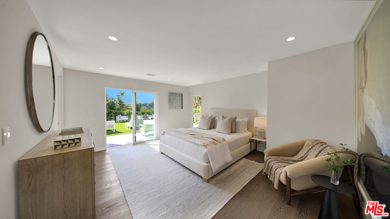 11601 Bellagio Rd