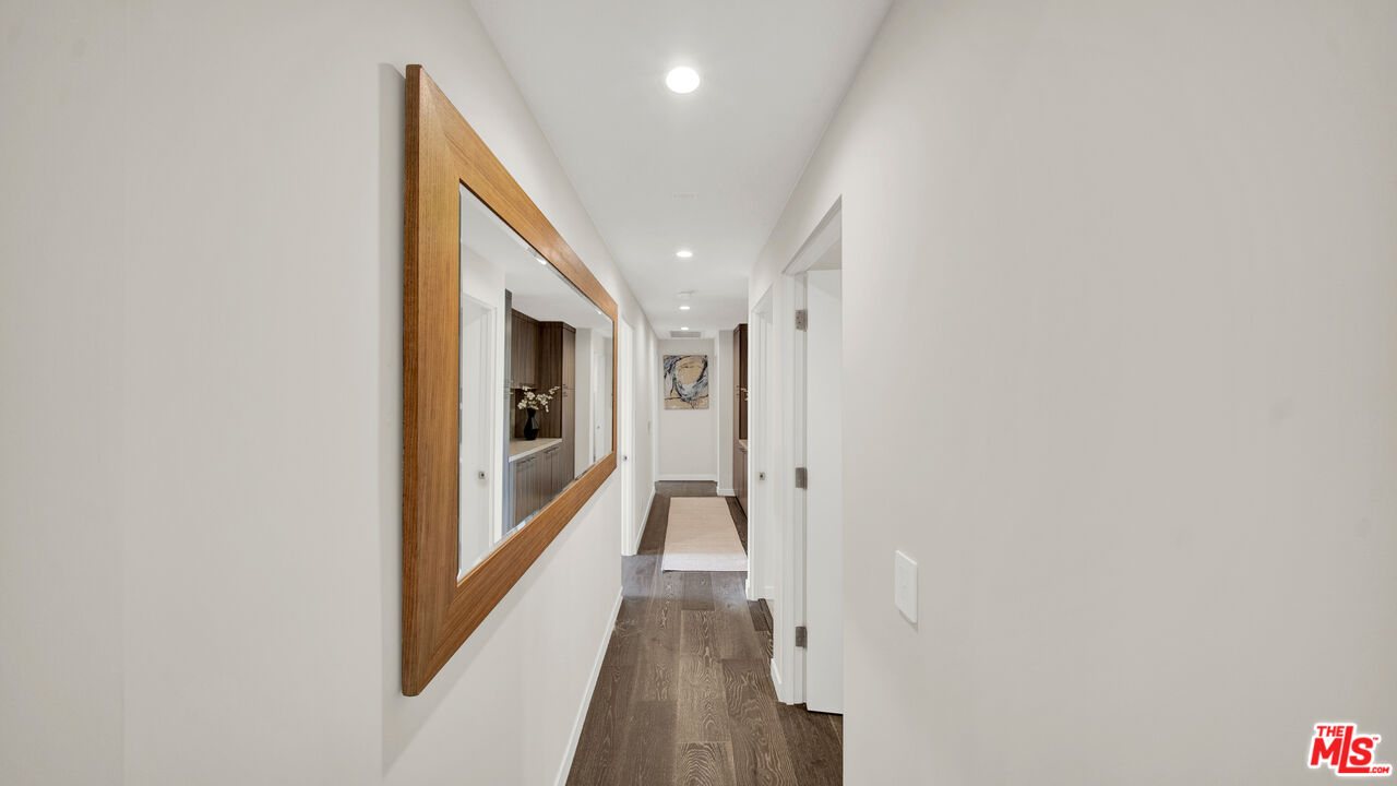 11601 Bellagio Rd