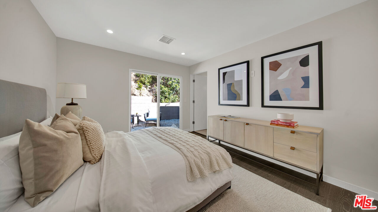 11601 Bellagio Rd