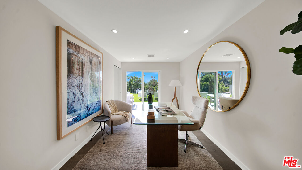 11601 Bellagio Rd