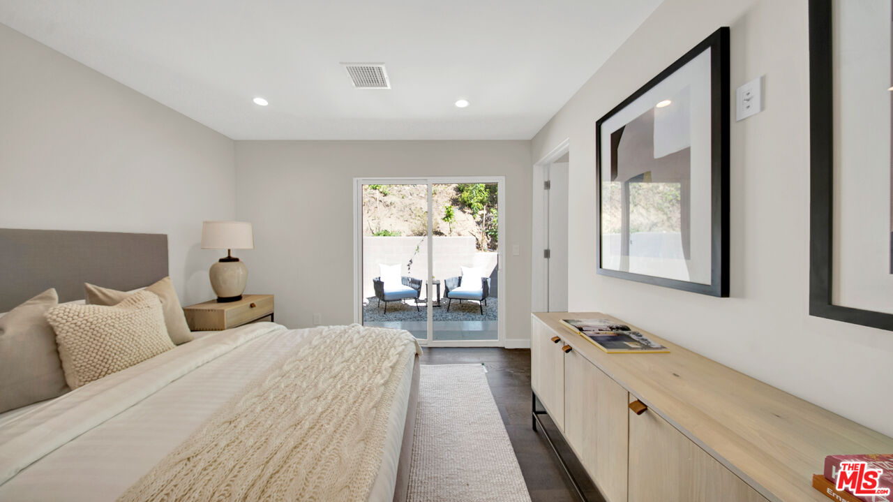 11601 Bellagio Rd