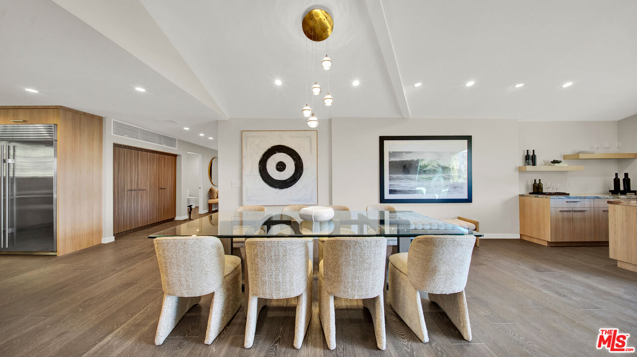 11601 Bellagio Rd