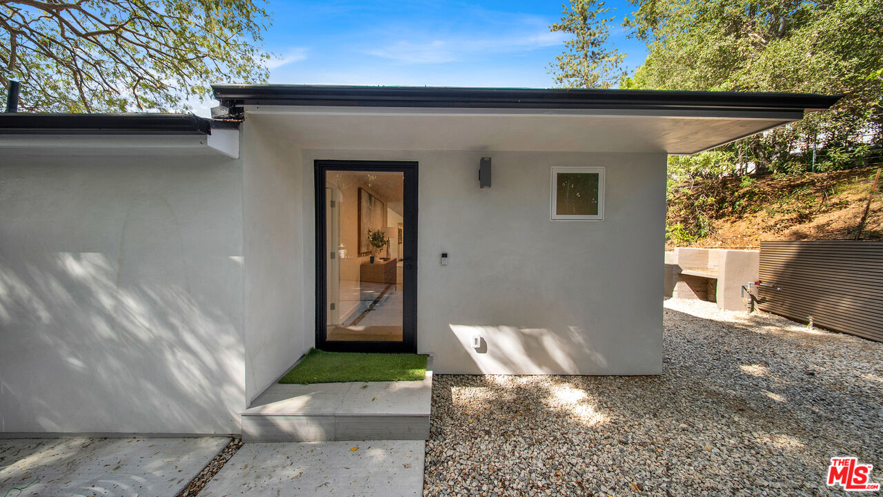 11601 Bellagio Rd