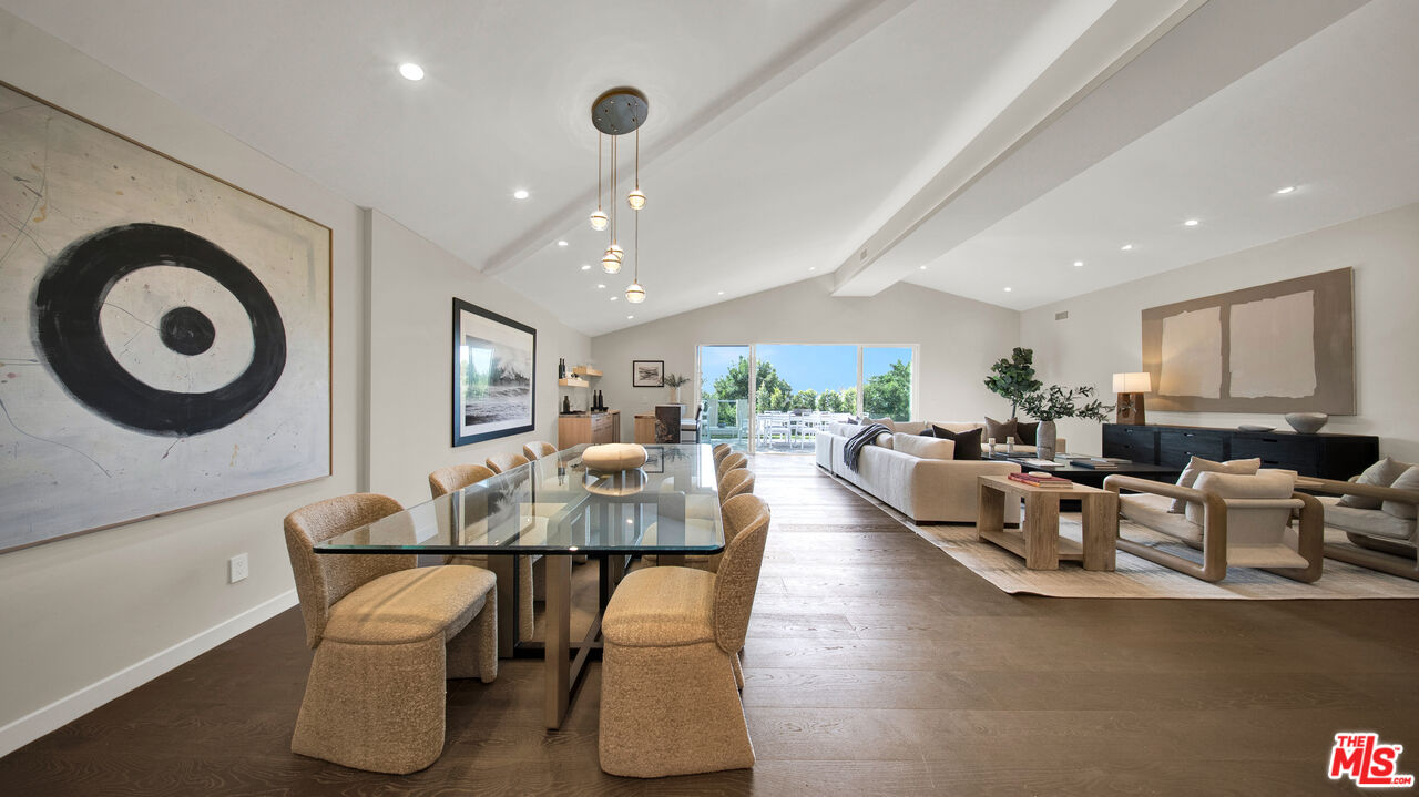 11601 Bellagio Rd