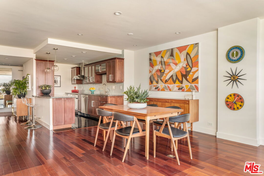 2220 Avenue Of The Stars Unit: 1803