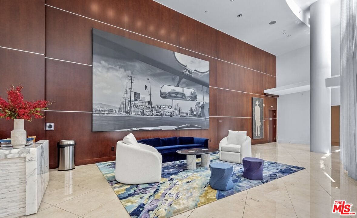 13700 Marina Pointe Dr Unit: 619