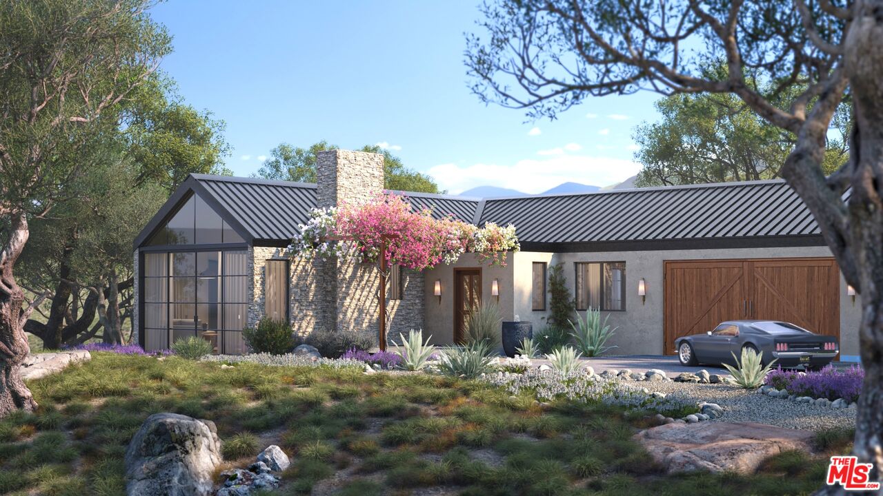 243 Taos Rd