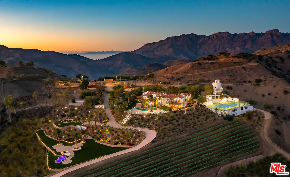 10502 Yellow Hill Rd