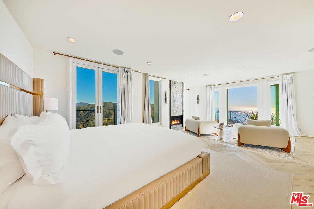 10502 Yellow Hill Rd