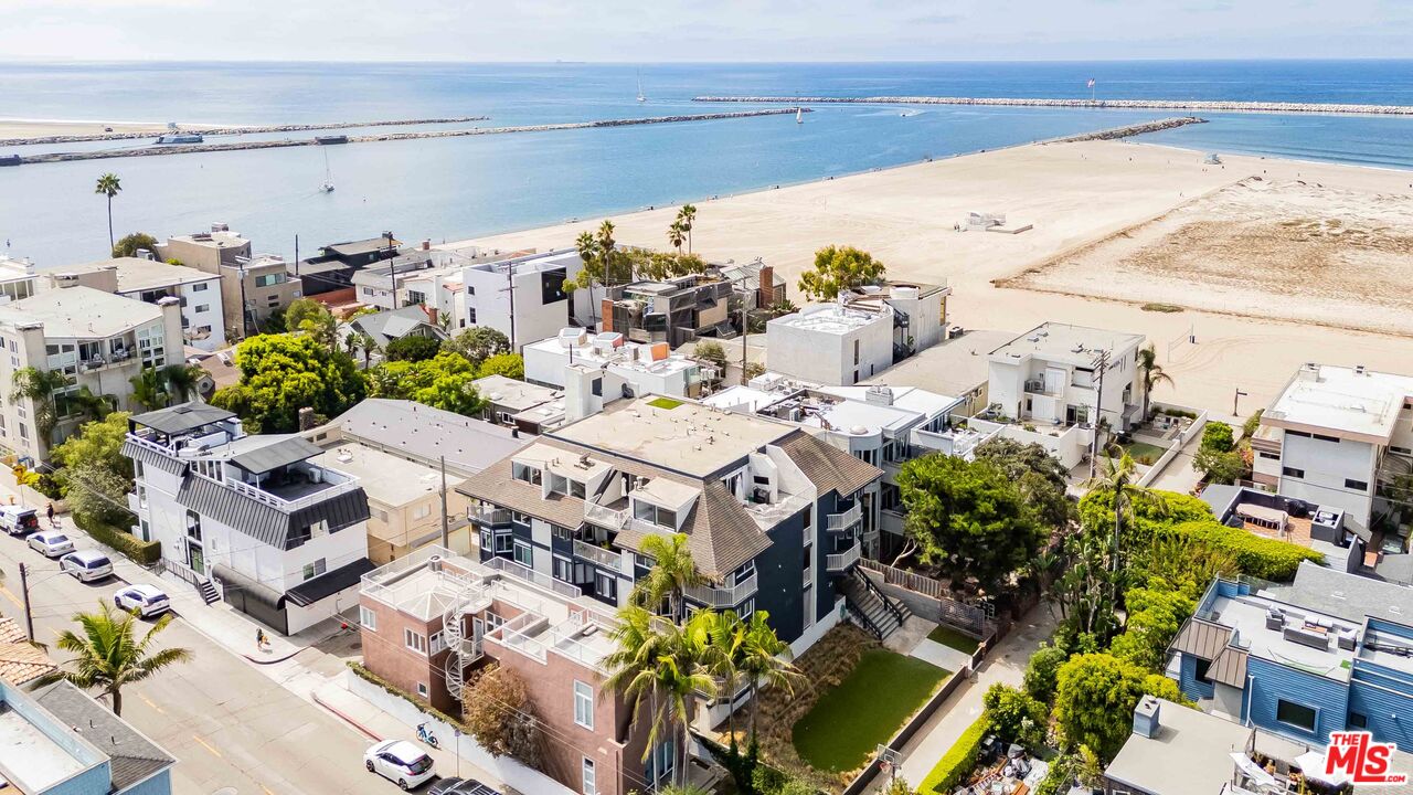 24 Westwind St Unit: C