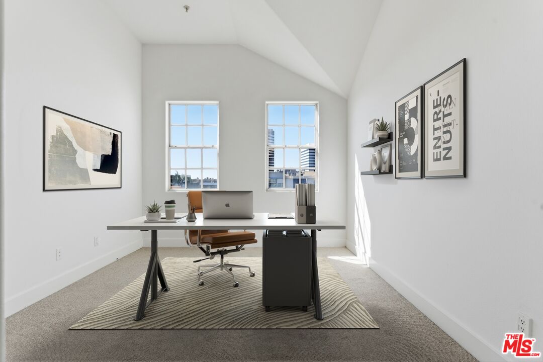 1225 Armacost Ave Unit: 304