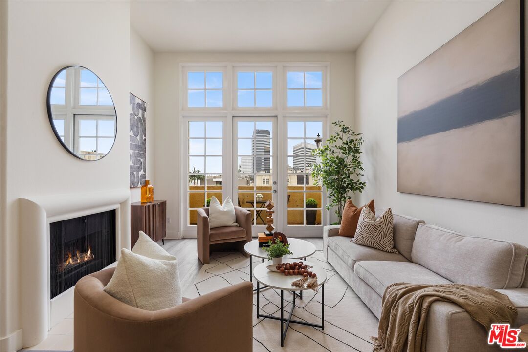 1225 Armacost Ave Unit: 304