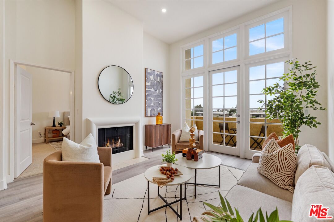 1225 Armacost Ave Unit: 304